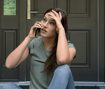 Woman calling Lock & Key Selby for help after finding herself locked out