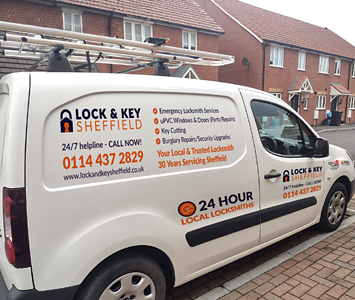 A Sheffield Lock & Key van arriving to assist a customer